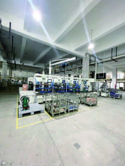 Workstation Crane Solution